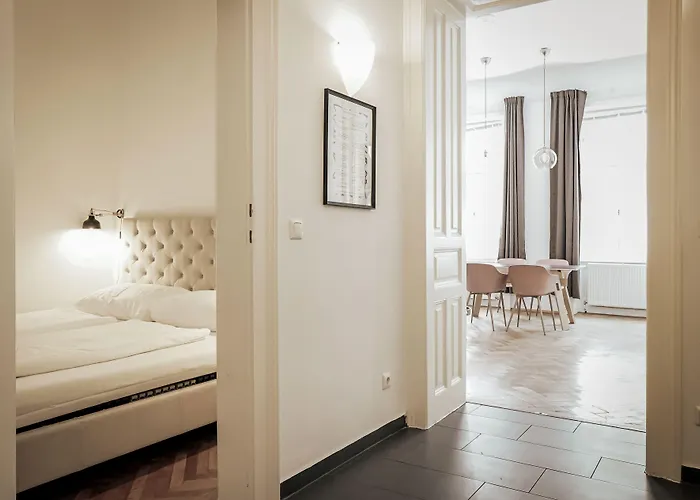 Heymi Kluckygasse Vienna